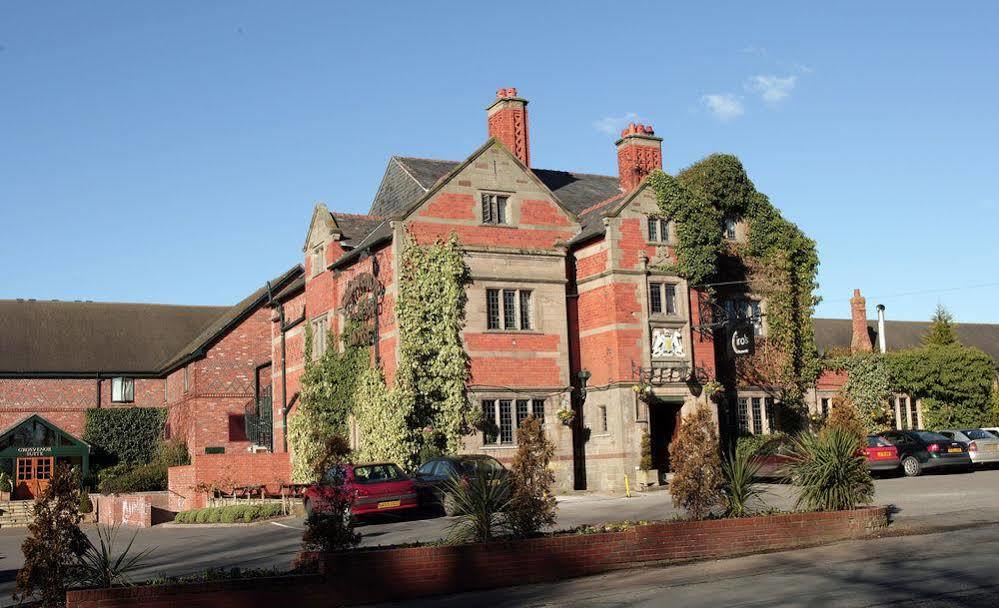 Grosvenor Pulford Hotel & Spa Exterior foto